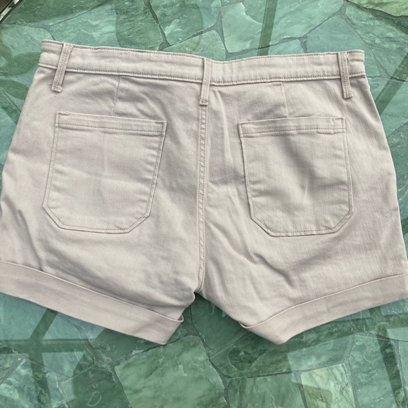 Women’s size 14 Gap Boyfriend shorts - Picture 3 of 4